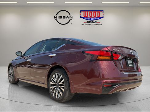 Certified 2023 Nissan Altima 2.5 SV FWD image 4