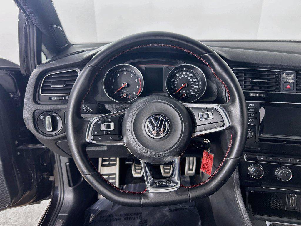 Used 2015 Volkswagen GTI S FWD image 11