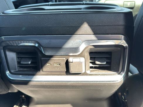 Used 2019 GMC Sierra 1500 Elevation image 23