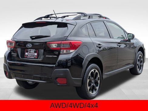 Used 2023 Subaru Crosstrek 2.0i image 7