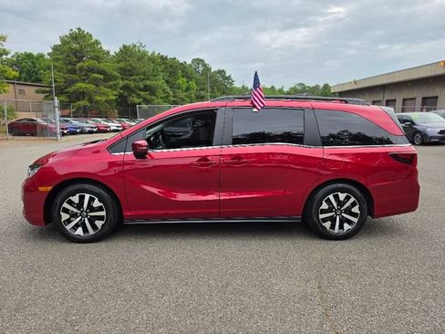Used 2025 Honda Odyssey EX-L image 2