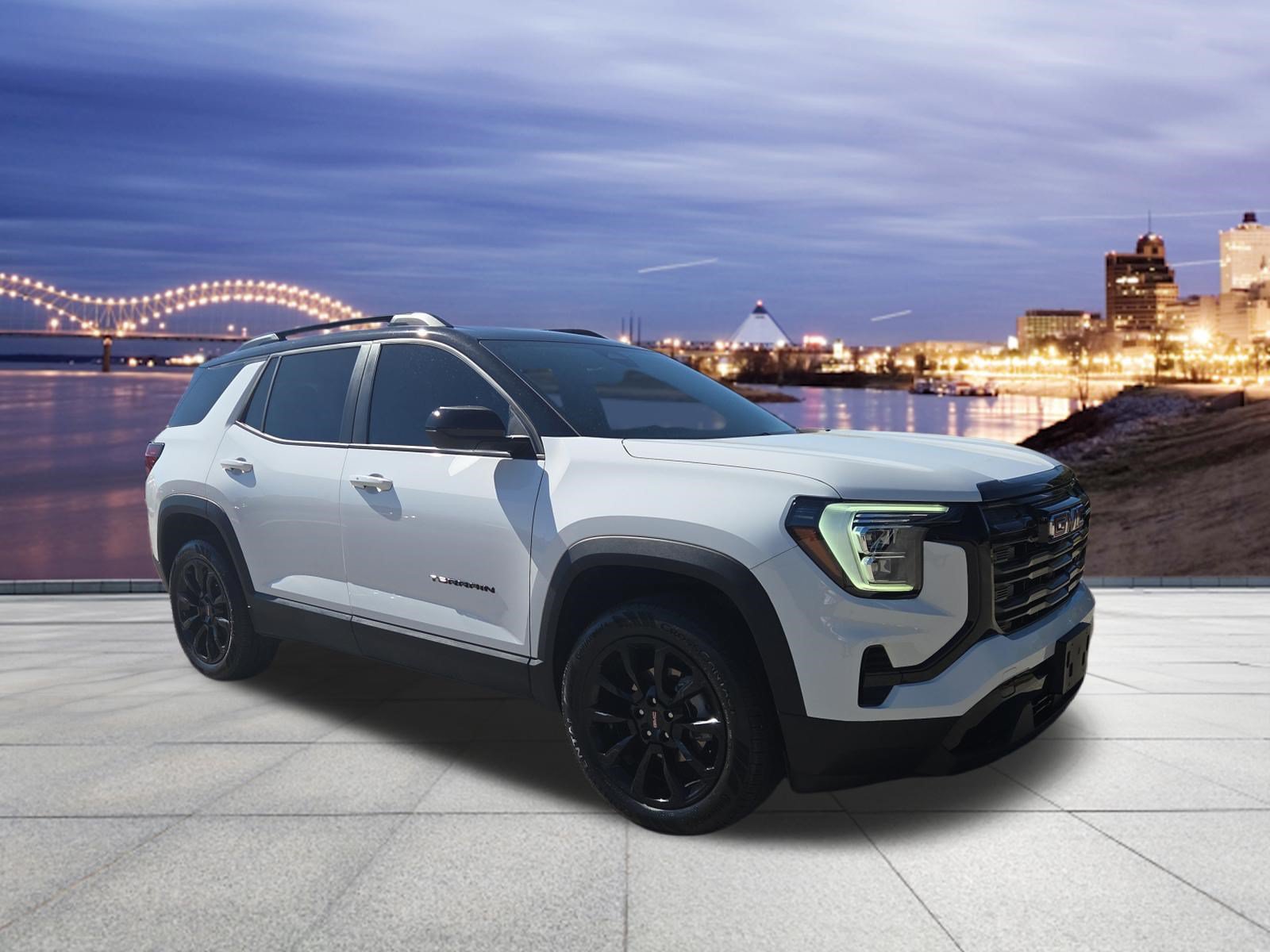 Used 2026 GMC Terrain Elevation w/ Elevation Premium Package FWD image 4