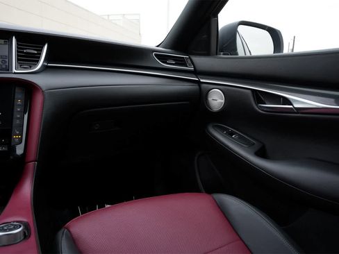 Certified 2025 INFINITI QX50 Sport w/ Cargo Package image 8