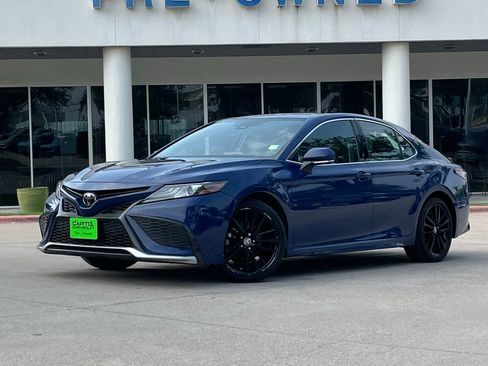 Used 2024 Toyota Camry XSE FWD image 1