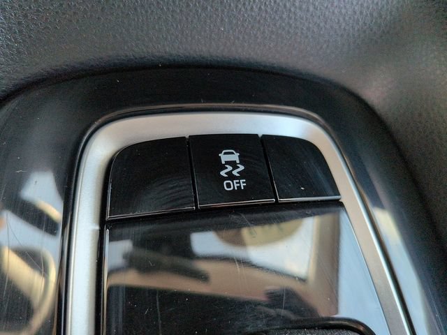 Certified 2026 Toyota Corolla LE FWD image 25