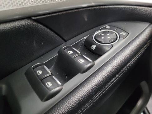 Used 2016 Ford Explorer XLT w/ Equipment Group 202A AWD/4WD image 27