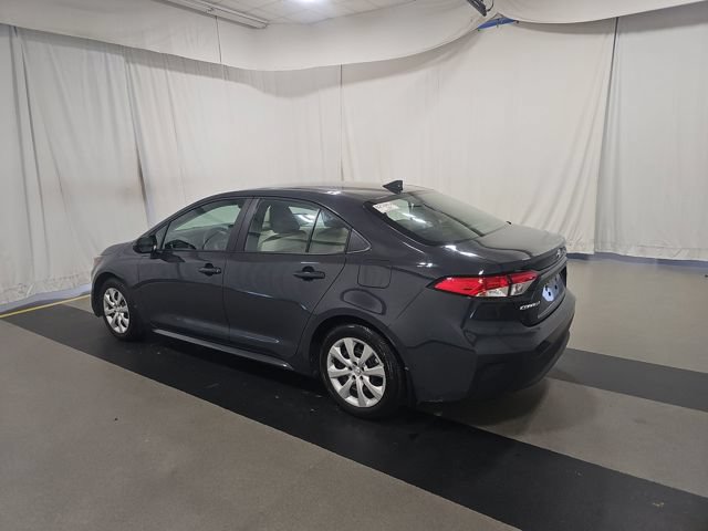 Used 2026 Toyota Corolla LE FWD image 4