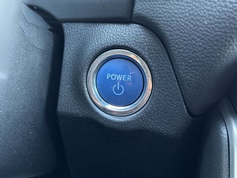 Used 2019 Toyota RAV4 XSE image 25