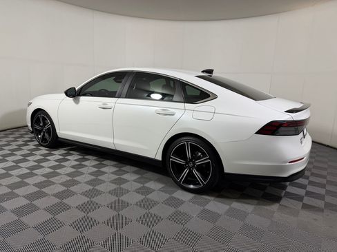 Used 2024 Honda Accord Sport image 24