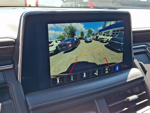 Used 2022 Chevrolet Tahoe Z71 w/ Off-Road Capability Package AWD/4WD image 20
