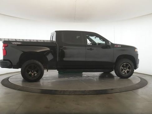 Used 2020 Chevrolet Silverado 1500 LT Trail Boss image 6