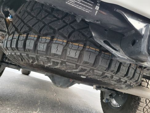 Certified 2024 GMC Canyon AT4X image 47