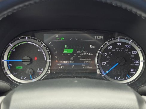 Used 2023 Toyota Highlander Bronze Edition AWD/4WD image 12