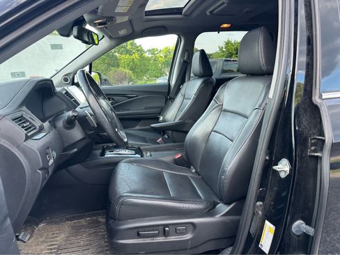 Used 2018 Honda Pilot Elite image 10
