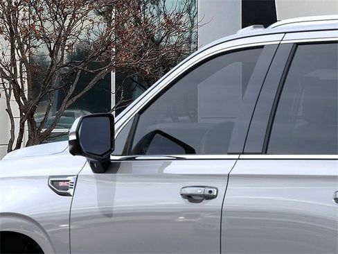 New 2026 GMC Yukon Elevation image 12