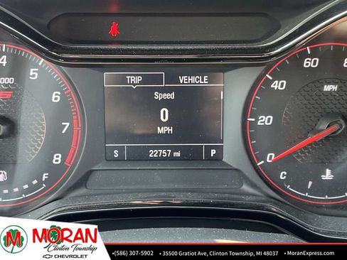 Certified 2024 Chevrolet Trax RS w/ Driver Confidence Package FWD image 19