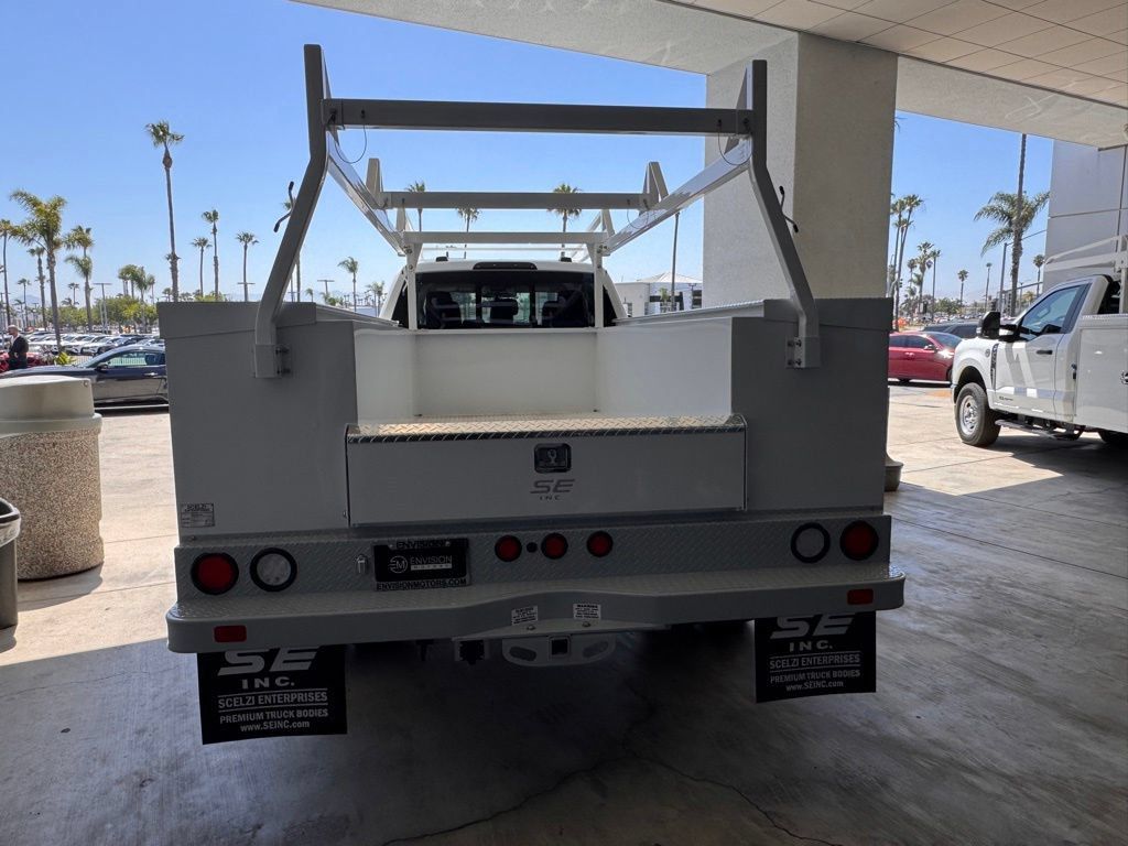 New 2025 Ford F350 XL w/ XL Chrome Package AWD/4WD image 11