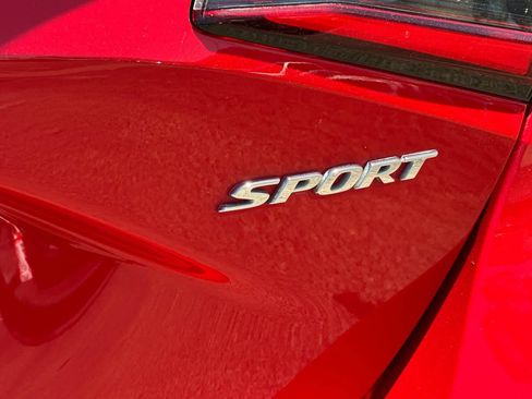Used 2024 Honda Civic Sport image 26