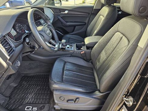 Used 2023 Audi Q5 2.0T Premium image 2