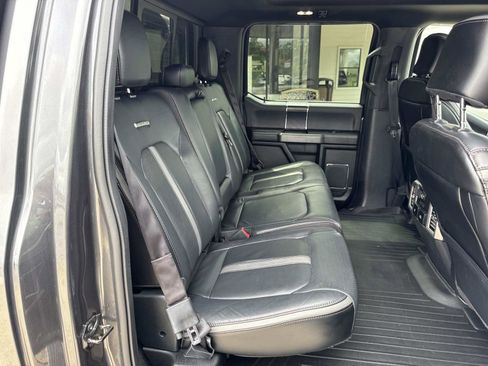 Used 2018 Ford F150 Platinum w/ Equipment Group 701A Luxury AWD/4WD image 8