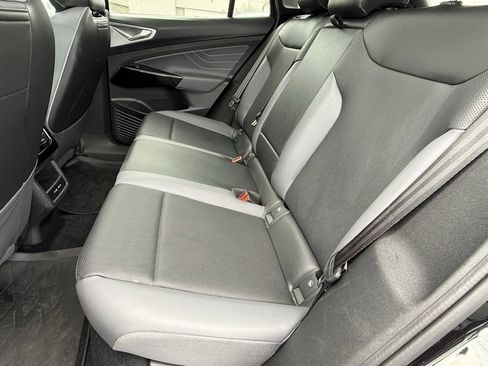 Used 2023 Volkswagen ID.4 S image 21