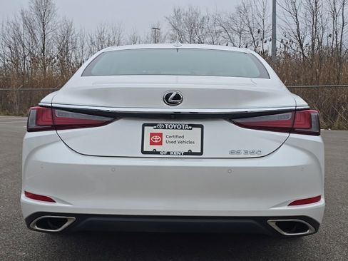 Used 2019 Lexus ES 350 Luxury image 7