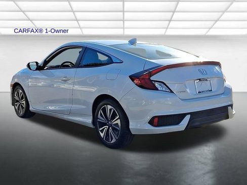 Used 2018 Honda Civic EX-T image 4