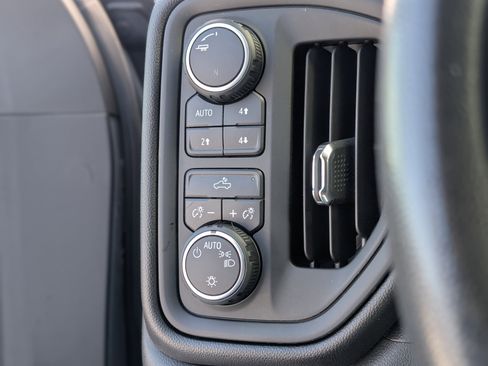 Used 2019 Chevrolet Silverado 1500 W/T w/ WT Convenience Package image 4