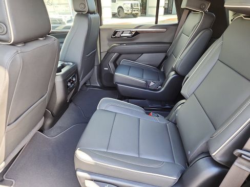 New 2026 Chevrolet Tahoe Premier image 16