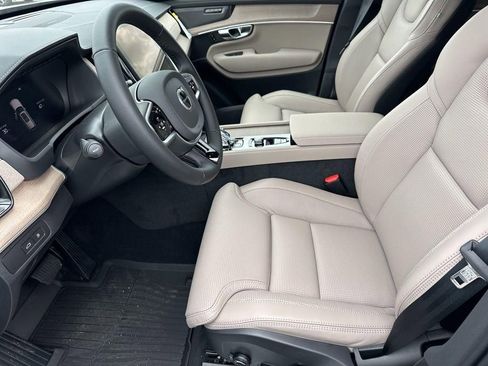 New 2026 Volvo XC90 T8 Ultra w/ Protection Package Premier AWD/4WD image 6