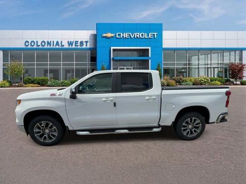 Used 2026 Chevrolet Silverado 1500 LT AWD/4WD image 2