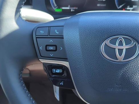 Used 2026 Toyota Crown AWD/4WD image 20