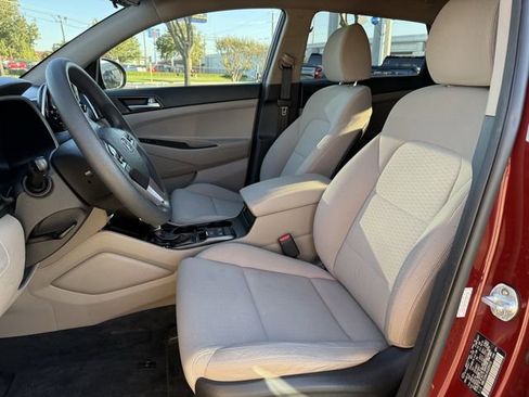 Used 2019 Hyundai Tucson Value FWD image 21