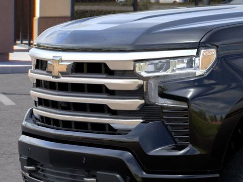 New 2026 Chevrolet Silverado 1500 High Country w/ High Country Premium Package AWD/4WD image 13
