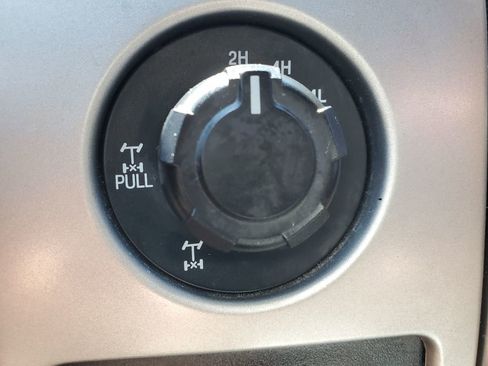 Used 2014 Ford F150 FX4 w/ Equipment Group 402A Luxury AWD/4WD image 24