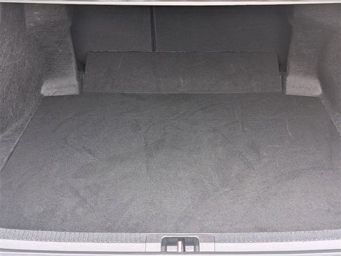 Used 2025 Toyota Camry SE image 28