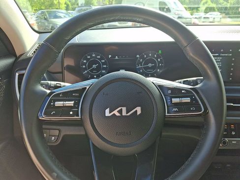 Used 2024 Kia Seltos EX AWD/4WD image 20