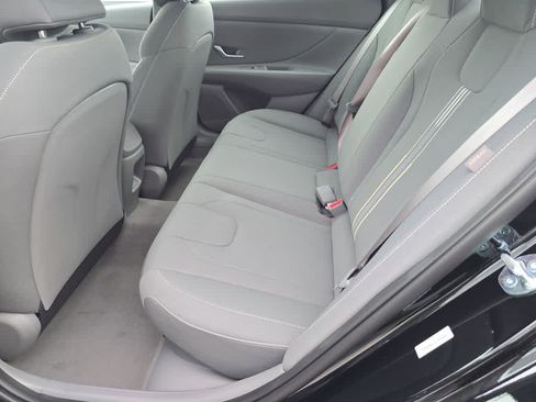 New 2026 Hyundai Elantra Hybrid FWD image 20