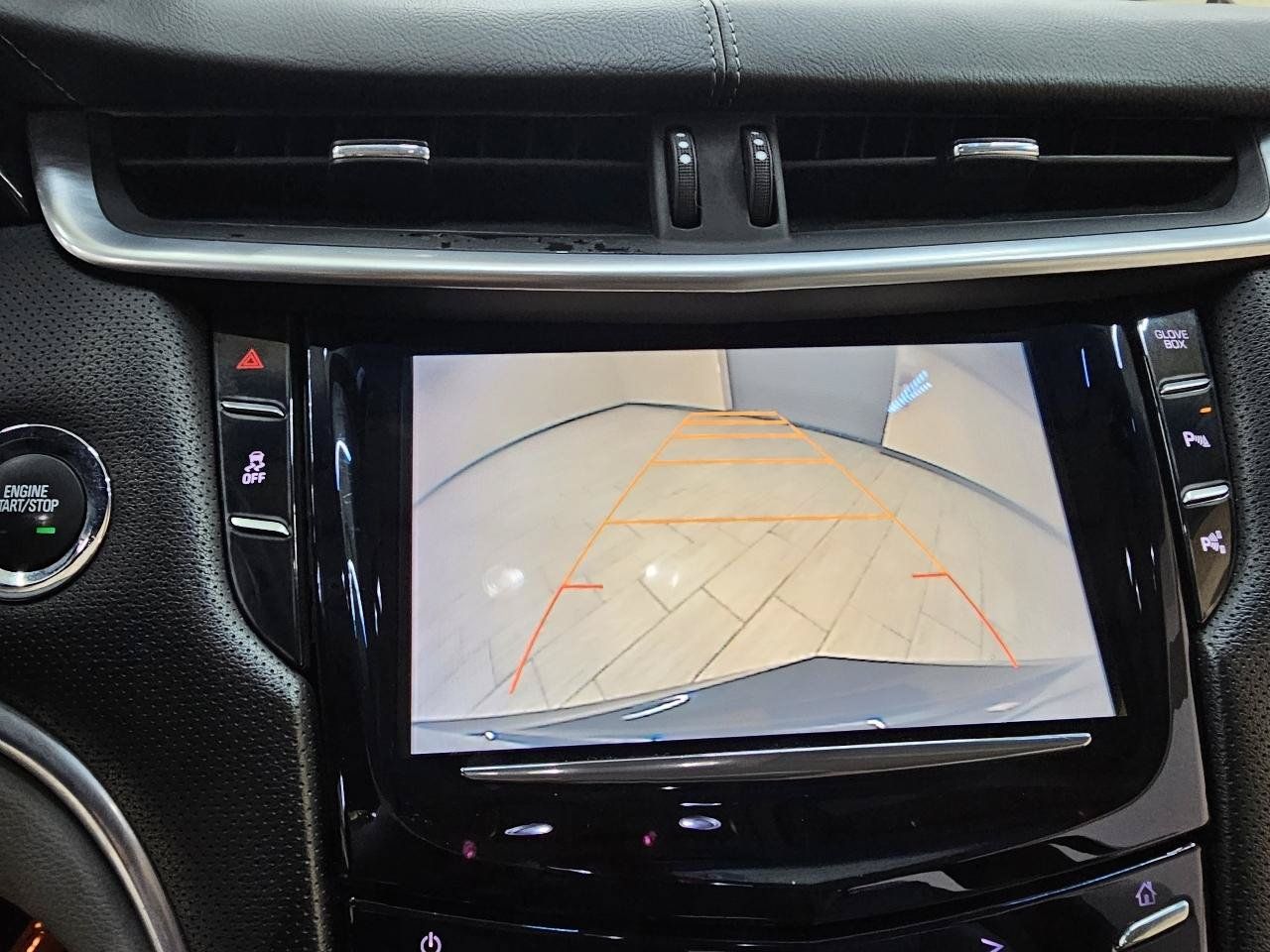 Used 2017 Cadillac XTS Luxury FWD image 32