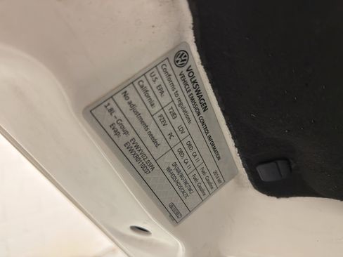 Used 2014 Volkswagen Jetta SE image 32