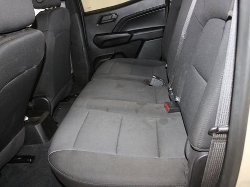 Used 2024 Chevrolet Colorado W/T image 35