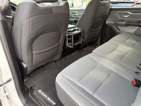 Used 2022 RAM 1500 Big Horn AWD/4WD image 16