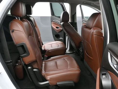 Used 2020 Buick Enclave Avenir w/ Avenir Technology Package image 24