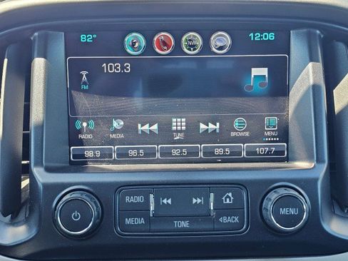 Used 2017 Chevrolet Colorado Z71 AWD/4WD image 34