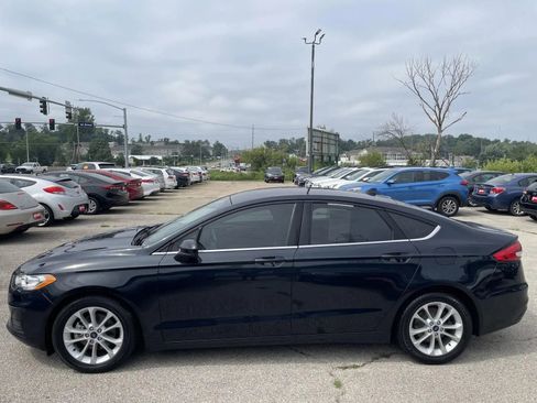 Used 2020 Ford Fusion SE FWD image 7