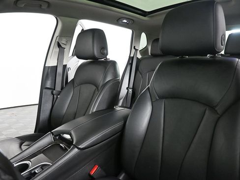 Used 2019 Buick Envision Essence image 5