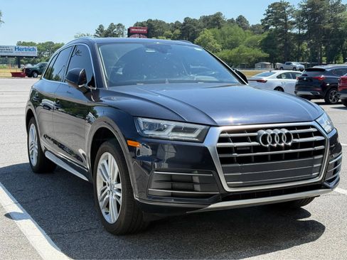 Used 2018 Audi Q5 2.0T Premium Plus w/ Premium Plus Package AWD/4WD image 1