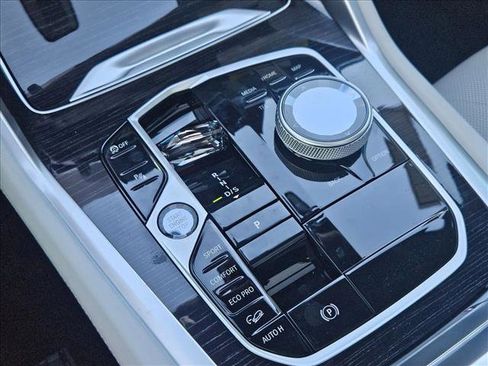 New 2026 BMW X6 xDrive40i w/ Executive Package image 19