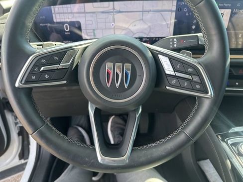 Certified 2024 Buick Envision Avenir image 20