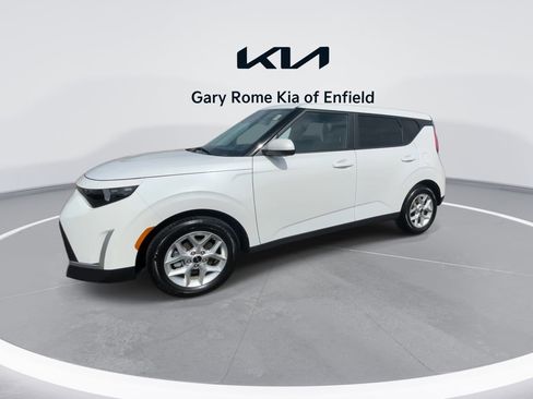 Certified 2024 Kia Soul LX w/ Option Group 015 FWD image 4
